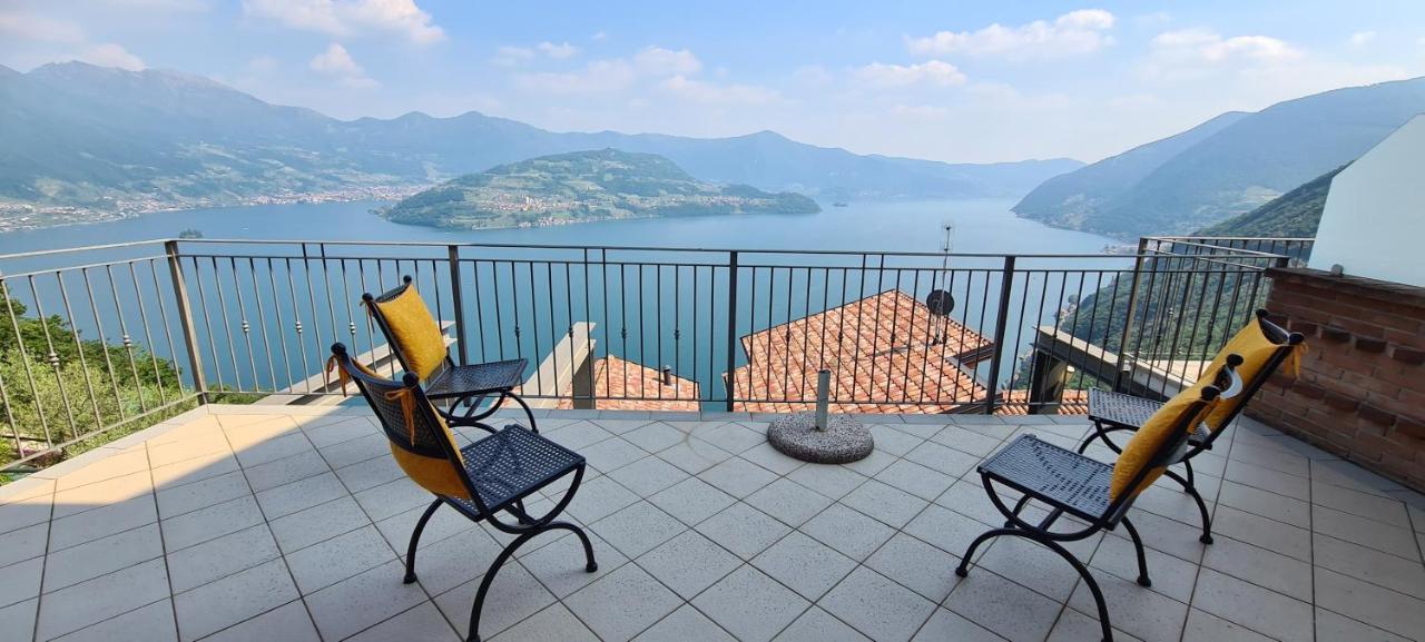 La Villetta In Residence Con Piscina E Vista Lago Parzanica Экстерьер фото